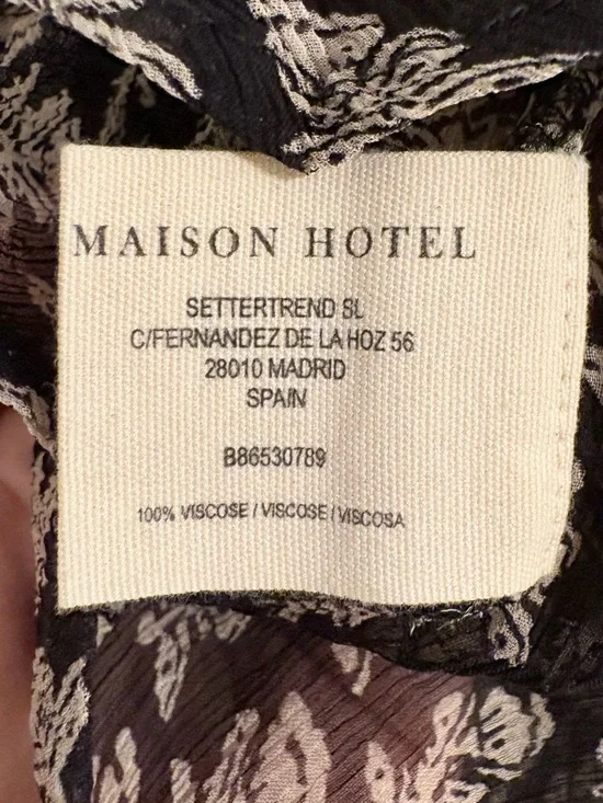 MAISON HOTEL VENICE BLOUSE YING YANG Semi Sheer Ruffle Details Small - Picture 11 of 12